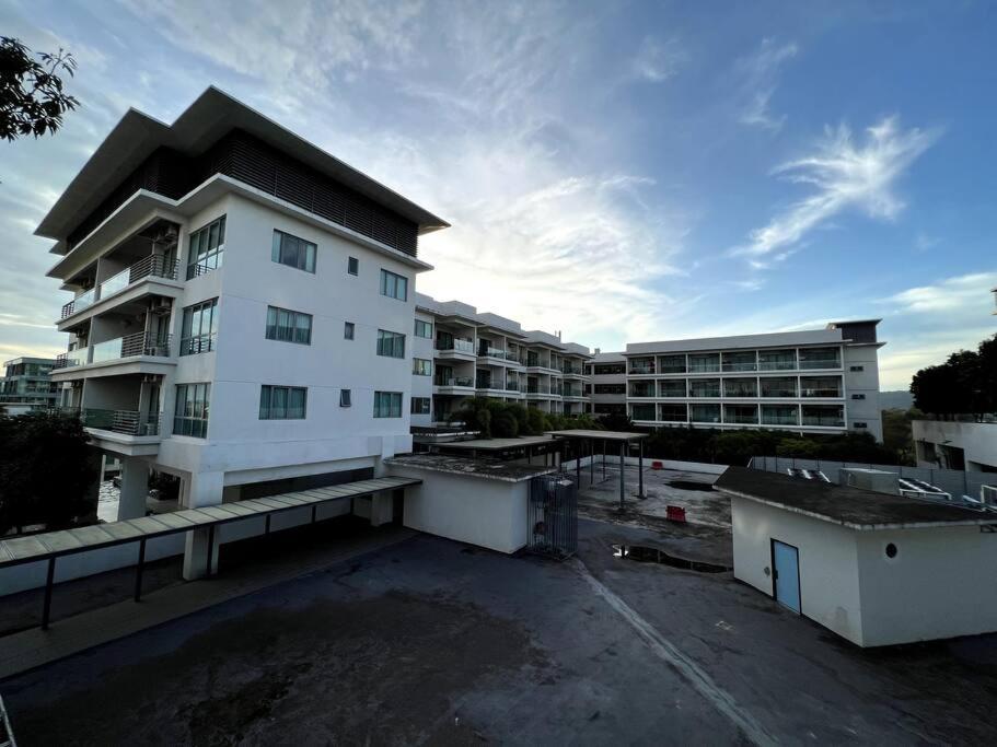 Luxury The Loft Comfort & Convenient Homestay 4 Kota Kinabalu Exterior photo